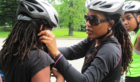 bike helmet for dreadlocks