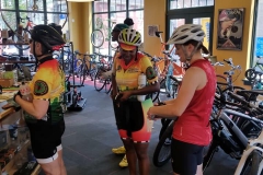 37186876_1981217755275426_6953215489996750848_n